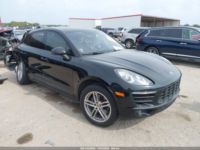 2018 PORSCHE MACAN WP1AA2A57JLB07147 Photo 0