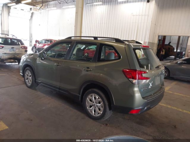 2021 SUBARU FORESTER JF2SKADC4MH502872 Photo 2