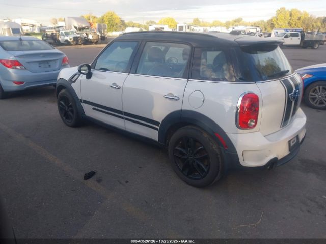 2014 MINI COUNTRYMAN WMWZC5C57EWM18432 Photo 2