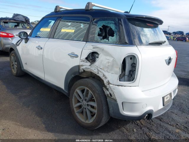 2014 MINI COUNTRYMAN WMWZC5C57EWP41248 Photo 2