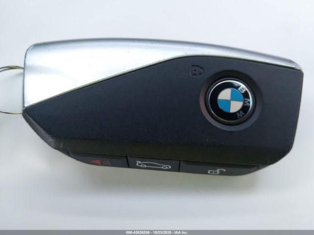 2025 BMW IX WB523CF06SCT60704 Photo 10