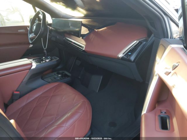 2025 BMW IX WB523CF06SCT60704 Photo 4
