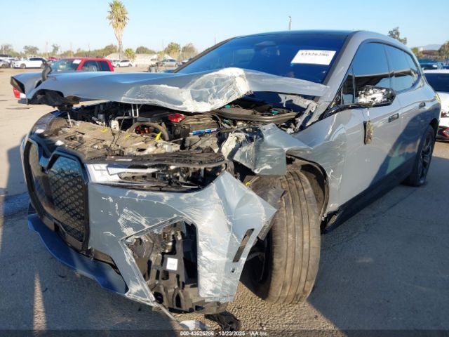 2025 BMW IX WB523CF06SCT60704 Photo 5