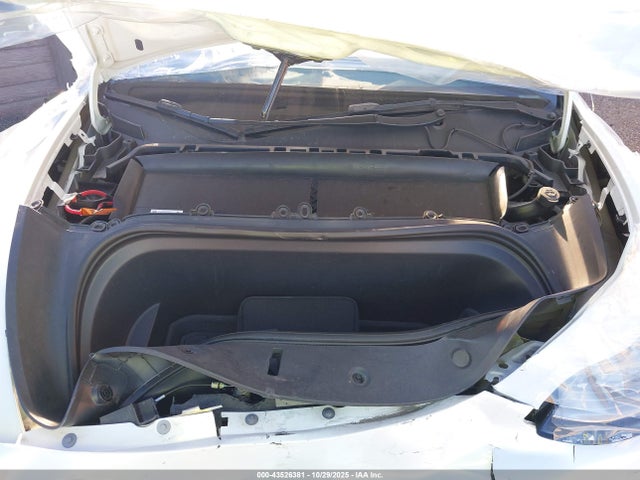 2023 TESLA MODEL Y 7SAYGDEE1PA095660 Photo 9
