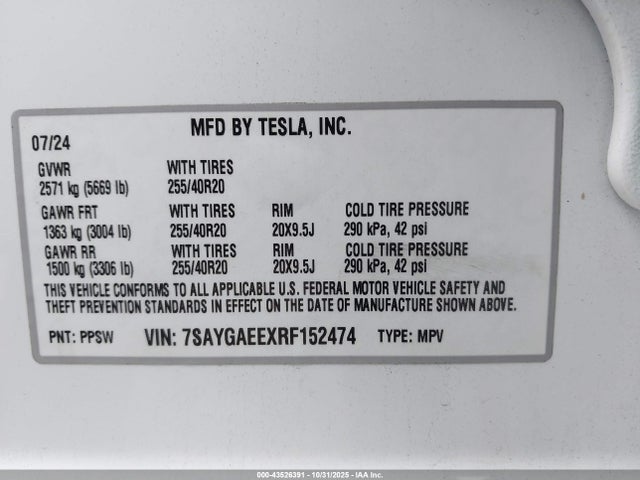 2024 TESLA MODEL Y 7SAYGAEEXRF152474 Photo 8