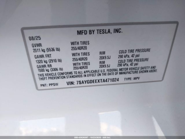 2026 TESLA MODEL Y 7SAYGDEEXTA471024 Photo 8