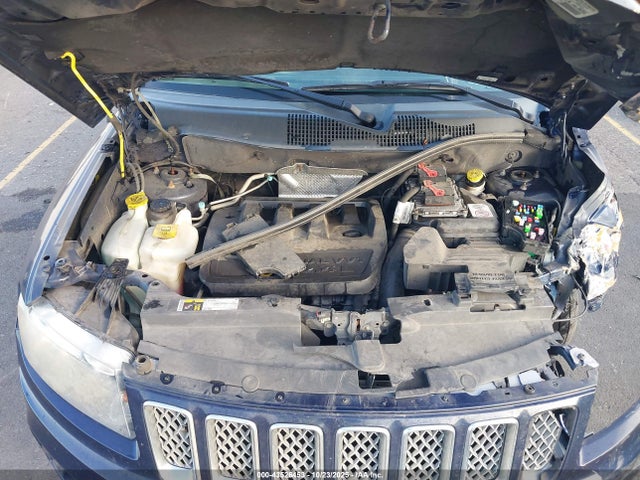 Jeep Compass Latitude 2014 1C4NJDEB3ED885766 Image 10