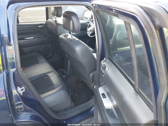 Jeep Compass Latitude 2014 1C4NJDEB3ED885766 Image 8
