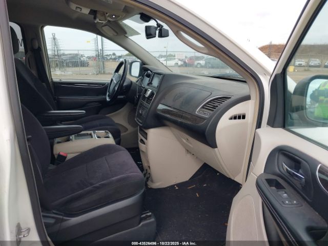 2011 CHRYSLER TOWN & COUNTRY 2A4RR5DG3BR720025 Photo 4