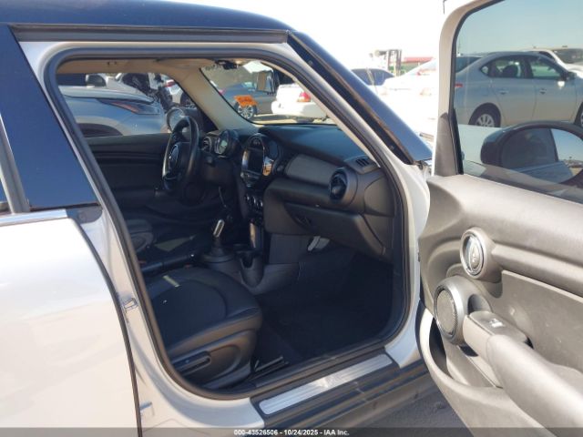 2020 MINI HARDTOP 4 DOOR WMWXU7C08L2L76572 Photo 4