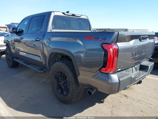 2025 TOYOTA TUNDRA HYBRID 5TFWC5DB1SX090196 Photo 2