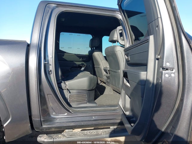 2025 TOYOTA TUNDRA HYBRID 5TFWC5DB1SX090196 Photo 7