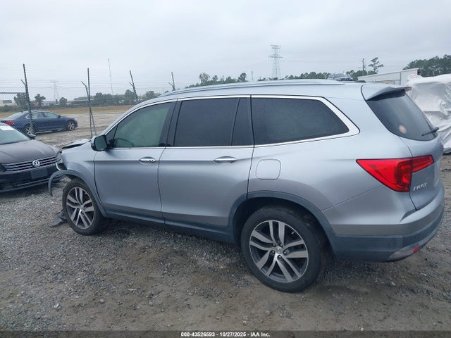Honda Pilot Touring 2017 5FNYF5H90HB030940 Image 15