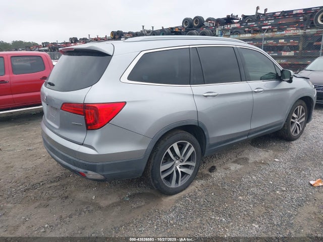 Honda Pilot Touring 2017 5FNYF5H90HB030940 Image 4