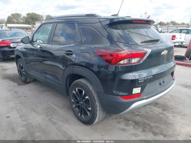 2022 CHEVROLET TRAILBLAZER KL79MRSL5NB097972 Photo 2