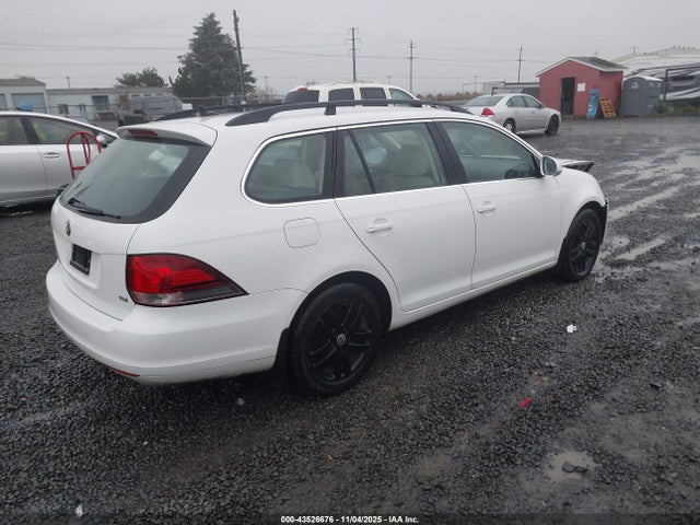 3VWPL7AJ1EM610027 Volkswagen Jetta Sportwagen 2.0l Tdi