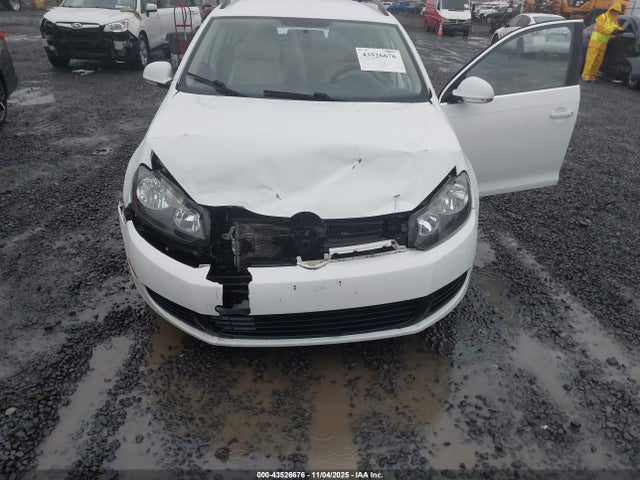3VWPL7AJ1EM610027 Volkswagen Jetta Sportwagen 2.0l Tdi
