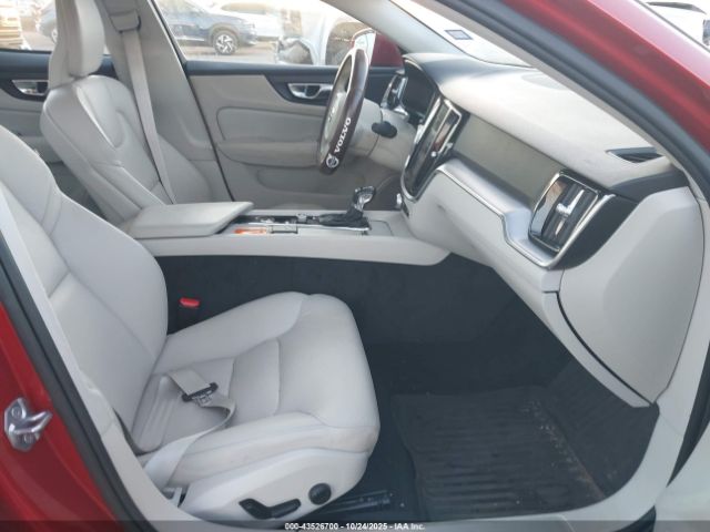 2020 VOLVO S60 7JR102FKXLG048210 Photo 4