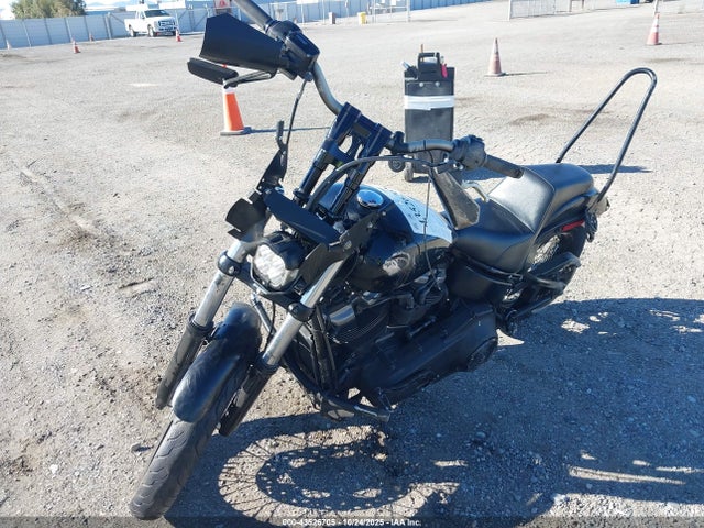 2019 HARLEY-DAVIDSON FXBB 1HD1YJJ67KB032603 Photo 1