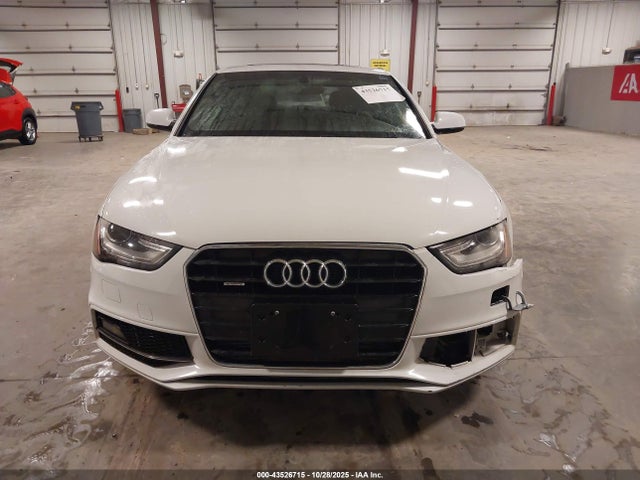 Продажа на аукционе авто 2016 Audi A4 2.0t Premium, vin: WAUBFAFLXGN001388, номер лота: 43526715