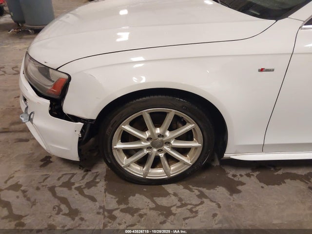 Продажа на аукционе авто 2016 Audi A4 2.0t Premium, vin: WAUBFAFLXGN001388, номер лота: 43526715