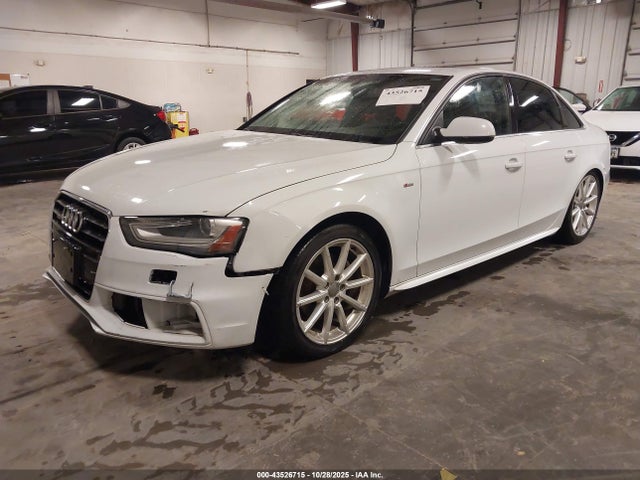 2016 AUDI A4 WAUBFAFLXGN001388 Photo 1