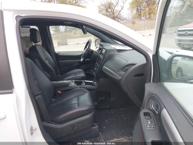 2C4RDGEG4KR538140 Dodge Grand Caravan Gt