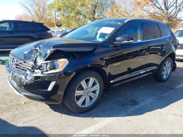 2016 VOLVO XC60 YV4902RM6G2780123 Photo 1