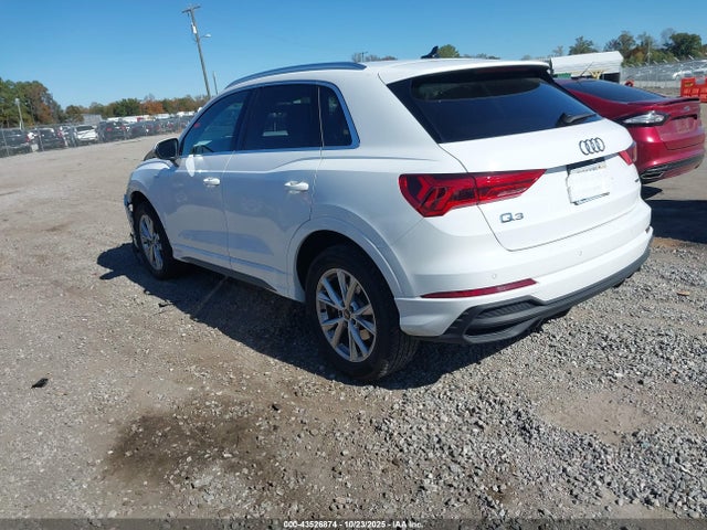 2025 AUDI Q3 WA1DECF38S1012703 Photo 2
