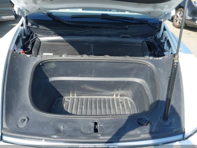 2026 TESLA MODEL Y 7SAYGDEE7TF348543 Photo 9