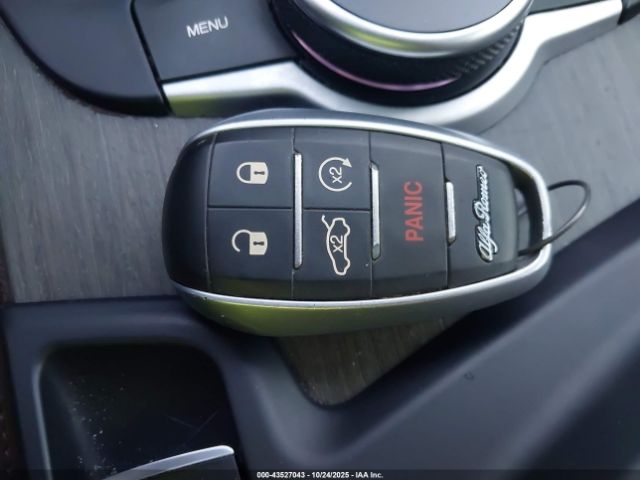 2018 ALFA ROMEO STELVIO ZASFAKBN9J7B76119 Photo 10