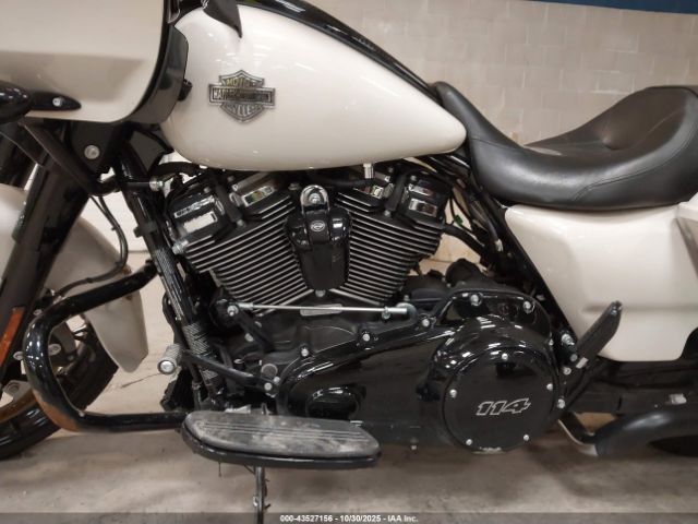 2022 HARLEY-DAVIDSON FLTRXS 1HD1KTP11NB604505 Photo 8