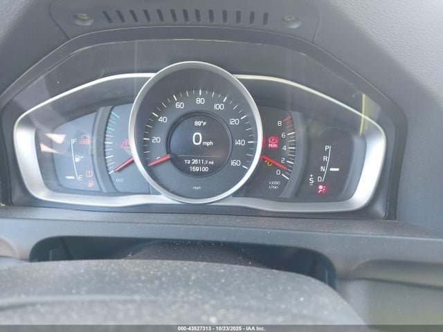 2017 VOLVO S60 YV126MFL7H2421871 Photo 6