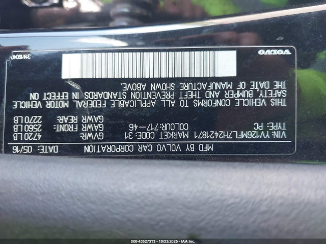 2017 VOLVO S60 YV126MFL7H2421871 Photo 8