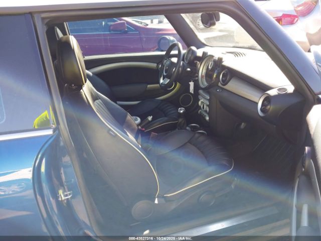 2007 MINI COOPER S WMWMF73567TL87918 Photo 4