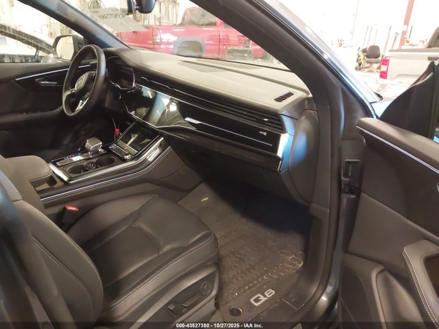 2024 AUDI Q8 WA1EVBF18RD005644 Photo 4