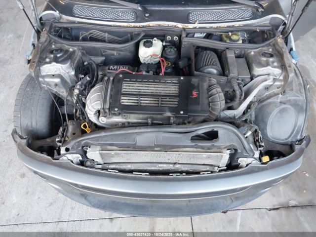2006 MINI COOPER S WMWRE33516TL24953 Photo 9