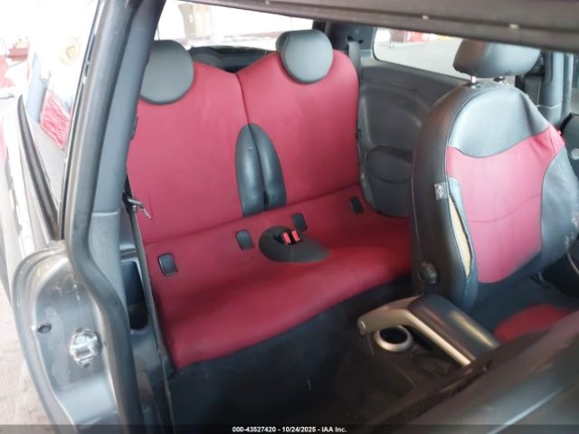 2006 MINI COOPER S WMWRE33516TL24953 Photo 7
