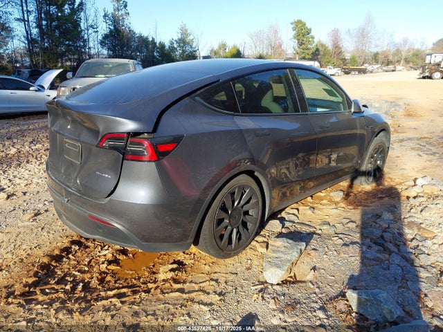 2023 TESLA MODEL Y 7SAYGDEE9PF624145 Photo 3