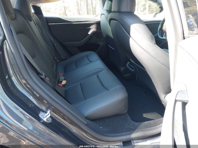 2025 TESLA MODEL 3 5YJ3E1EB3SF936083 Photo 7