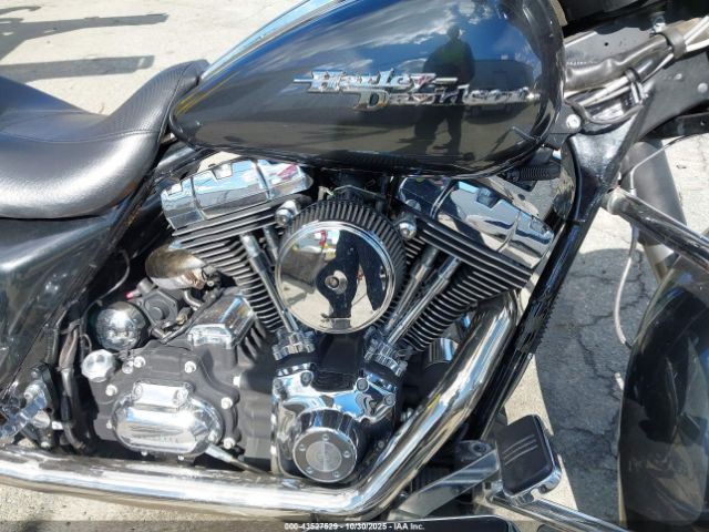 2007 HARLEY-DAVIDSON FLHX 1HD1KB4197Y716581 Photo 7