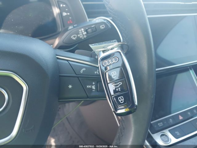2021 AUDI Q7 WA1LJAF70MD027972 Photo 10