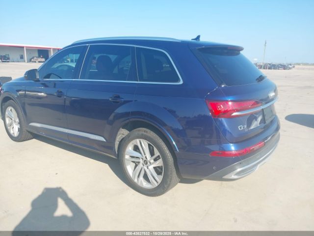 2021 AUDI Q7 WA1LJAF70MD027972 Photo 2