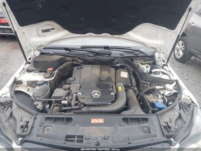 2015 MERCEDES-BENZ C 250 WDDGJ4HB4FG369524 Photo 9