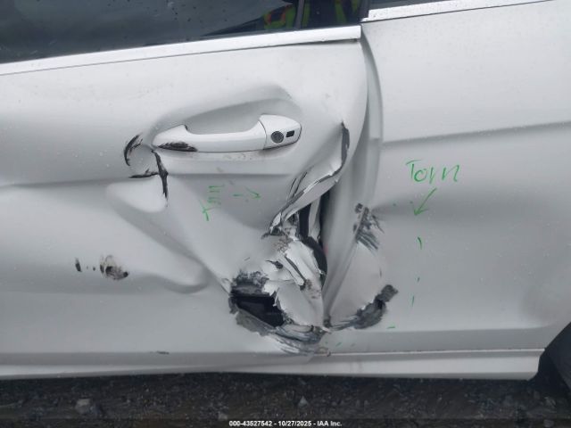 2015 MERCEDES-BENZ C 250 WDDGJ4HB4FG369524 Photo 5