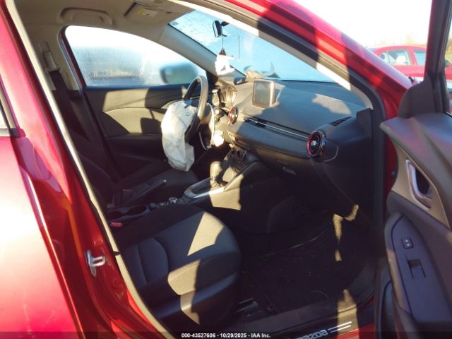 2017 MAZDA CX-3 JM1DKFB70H0177474 Photo 4