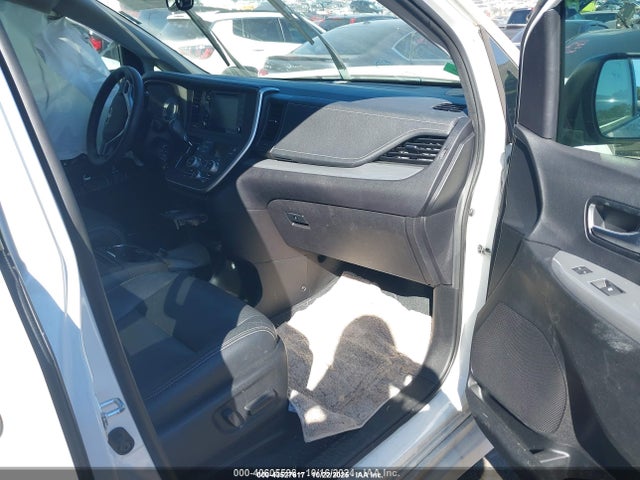 2020 Toyota Sienna Se მანქანა იყიდება აუქციონზე, vin: 5TDXZ3DC8LS058126, აუქციონის ნომერი: 43527617