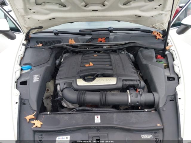 2011 PORSCHE CAYENNE WP1AA2A29BLA04349 Photo 9