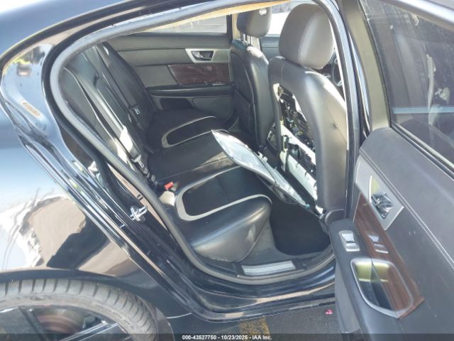 2012 JAGUAR XF SAJWA0HB6CLS27114 Photo 7