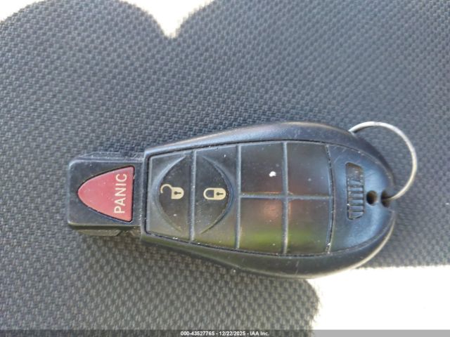 2017 RAM 1500 1C6RR7FG3HS641757 Photo 10